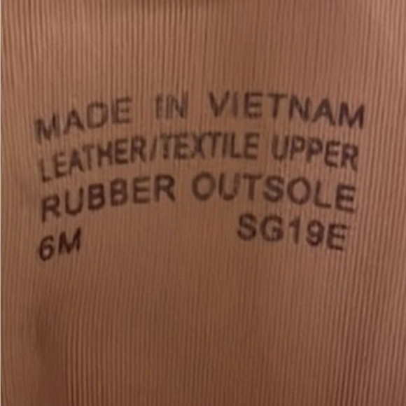 Michael Kors Leopard Print White Red Gold Olympia Trainer Size 6M - Picture 12 of 12